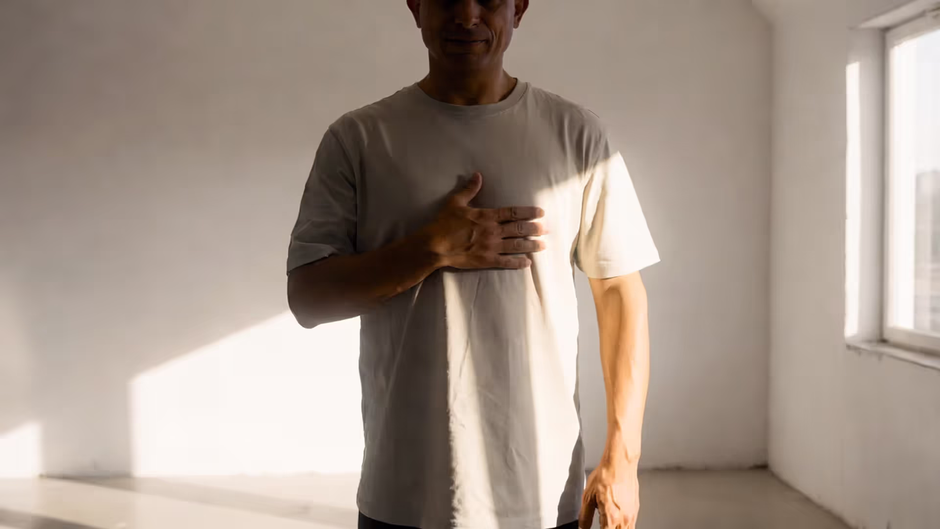 Heart Chakra Guide to Meaning and Blockage