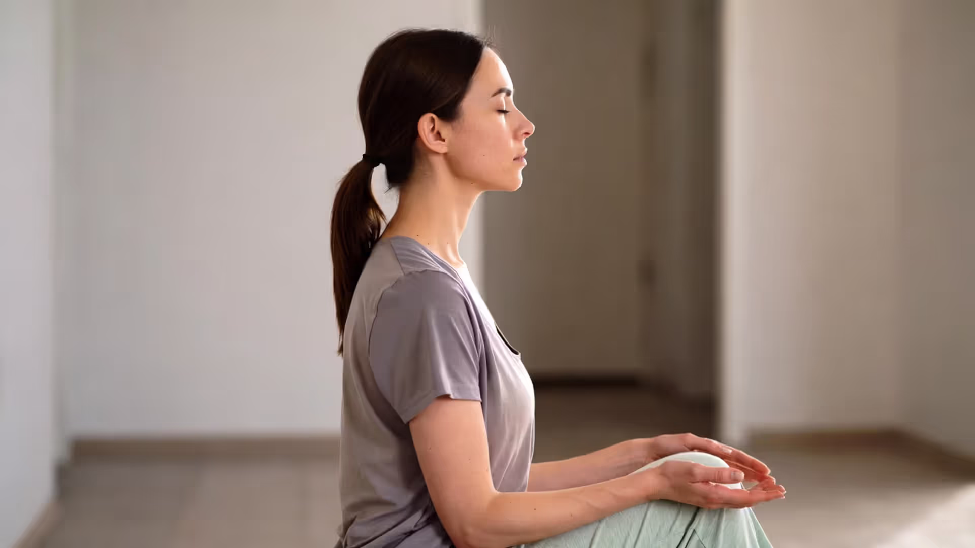 Crown Chakra Guide to Meaning and Blockage